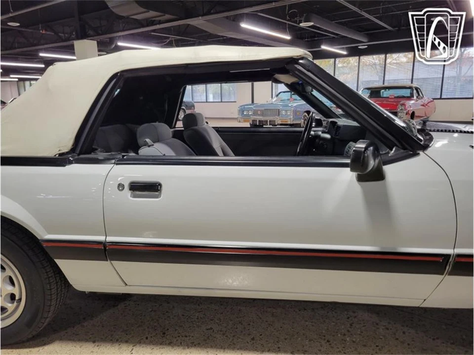 1989 Ford Mustang 3rd Gen - Image 24 of 31