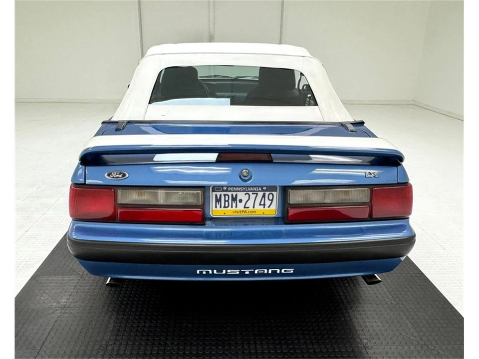 1989 Ford Mustang 3rd Gen - Image 7 of 31