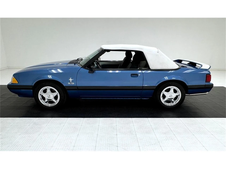 1989 Ford Mustang 3rd Gen - Image 3 of 31