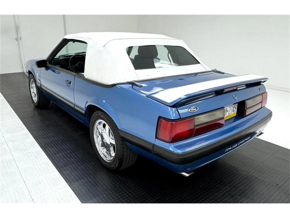 1989 Ford Mustang 3rd Gen - Image 5 of 31