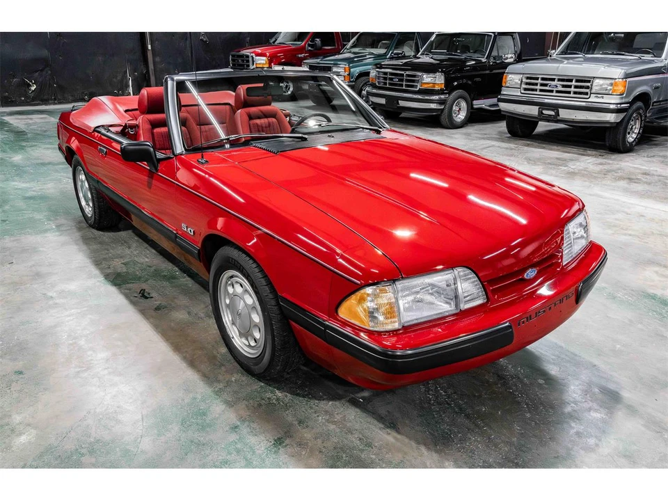 1989 Ford Mustang 3rd Gen - Image 7 of 25