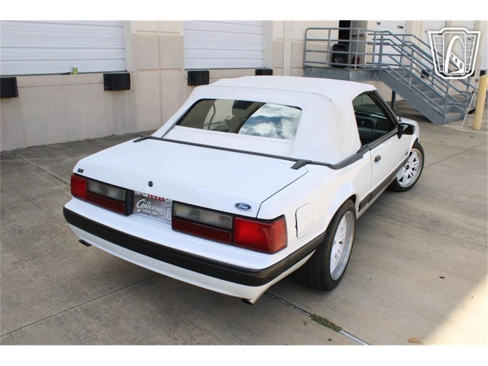 1989 Ford Mustang 3rd Gen - Image 16 of 31