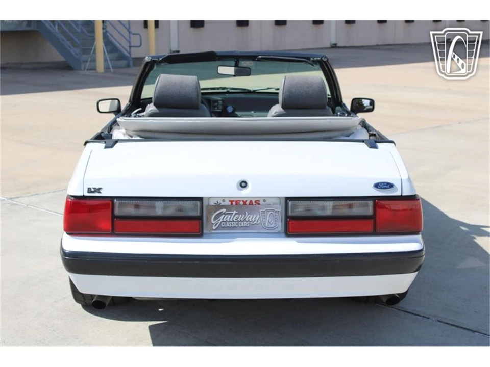 1989 Ford Mustang 3rd Gen - Image 12 of 31
