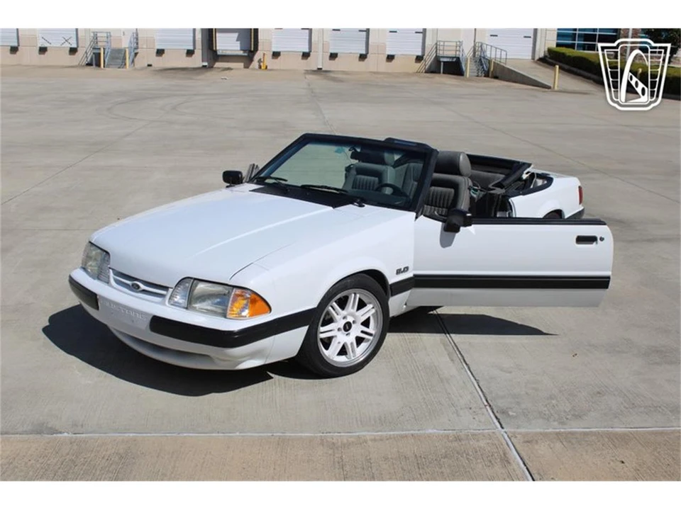 1989 Ford Mustang 3rd Gen - Image 22 of 31
