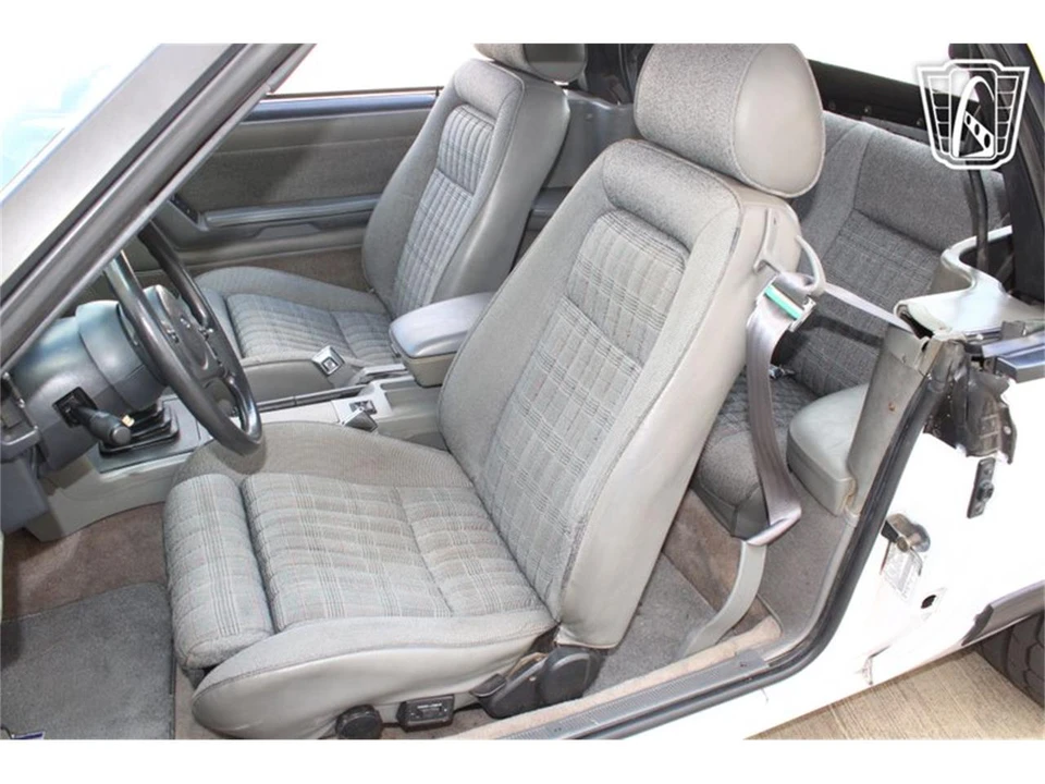 1989 Ford Mustang 3rd Gen - Image 7 of 31