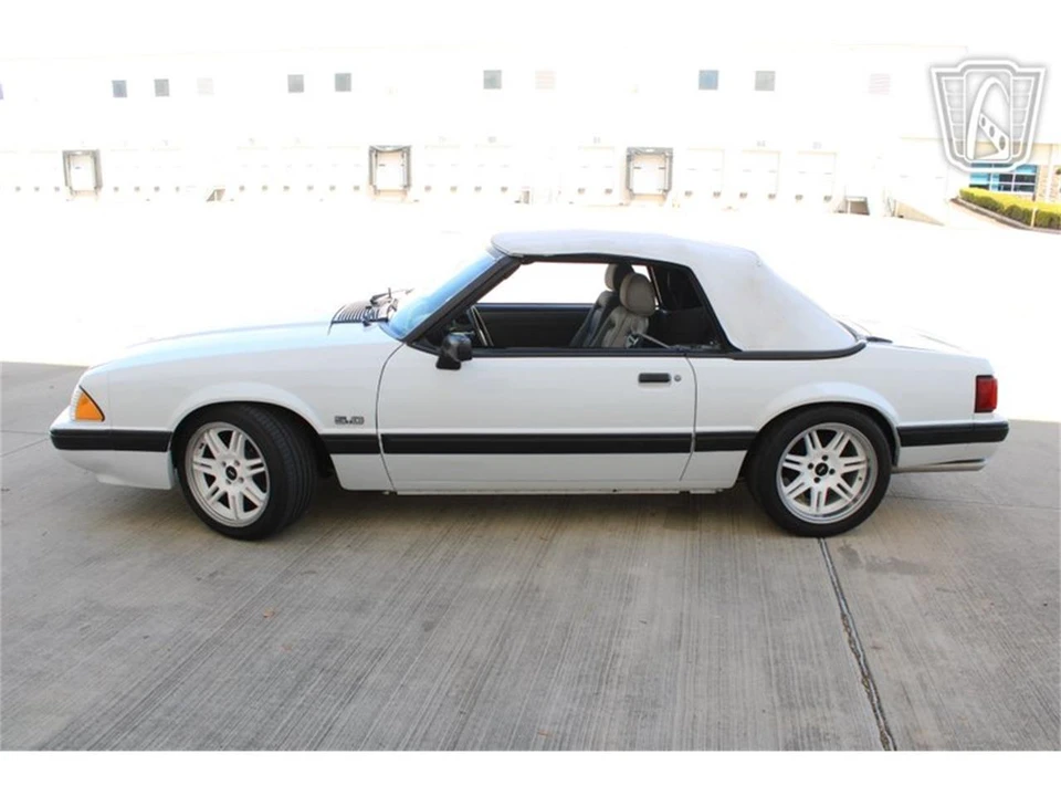 1989 Ford Mustang 3rd Gen - Image 27 of 31