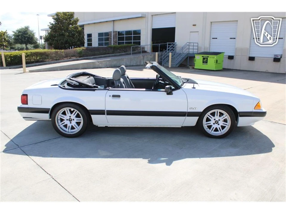 1989 Ford Mustang 3rd Gen - Image 4 of 31