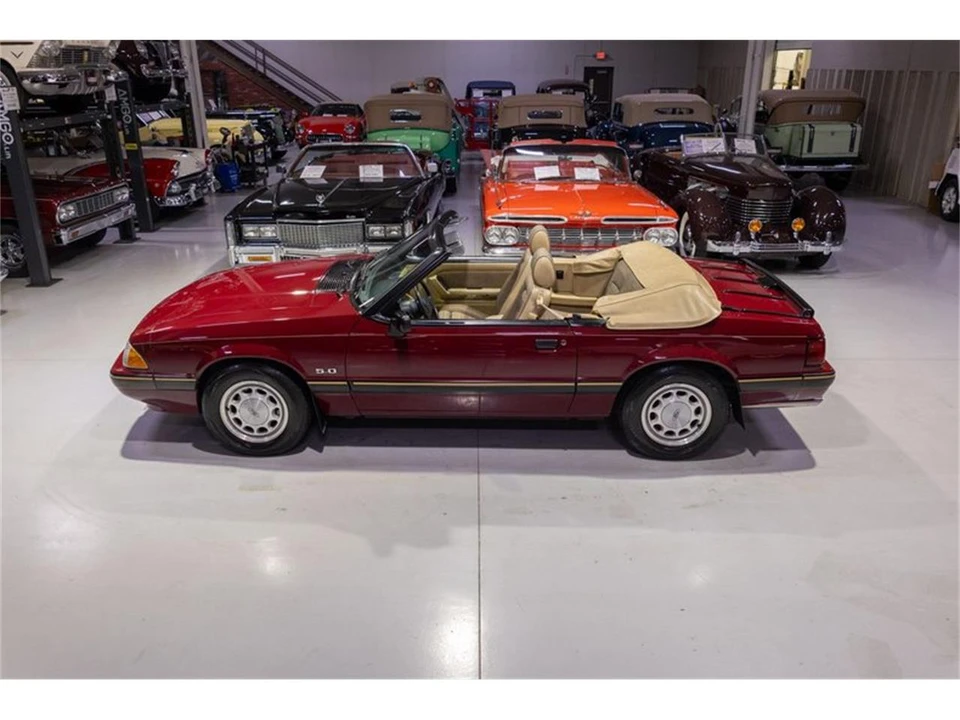 1989 Ford Mustang 3rd Gen - Image 9 of 31