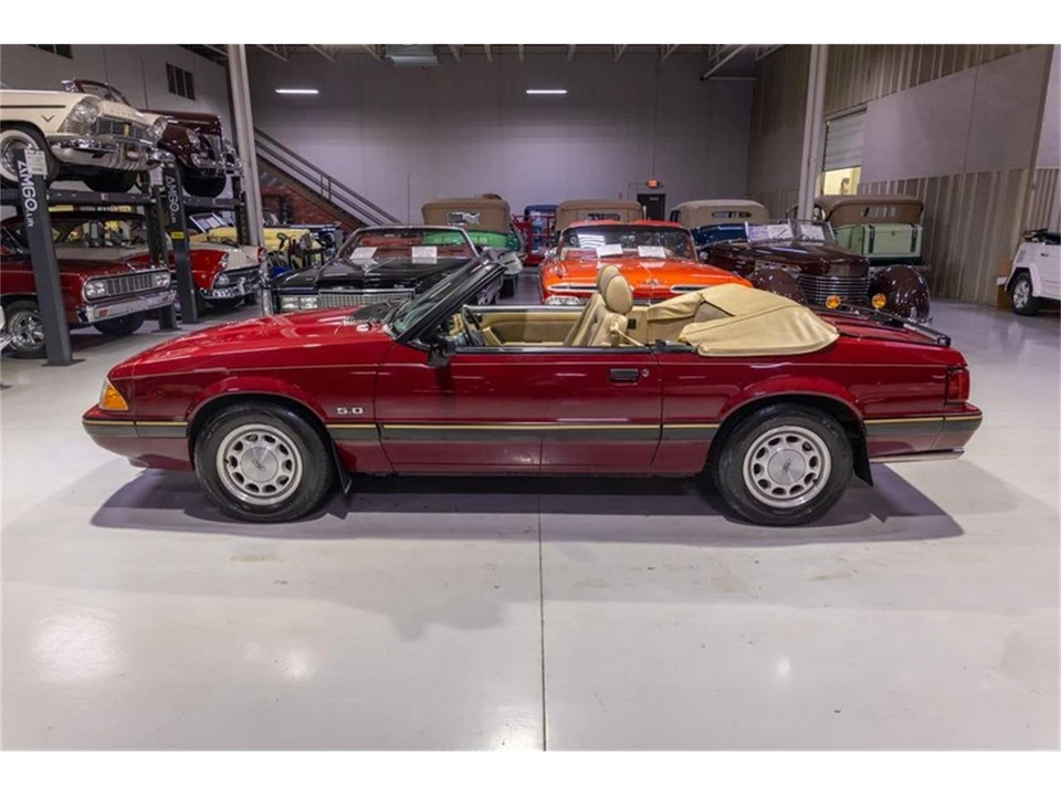 1989 Ford Mustang 3rd Gen - Image 17 of 31
