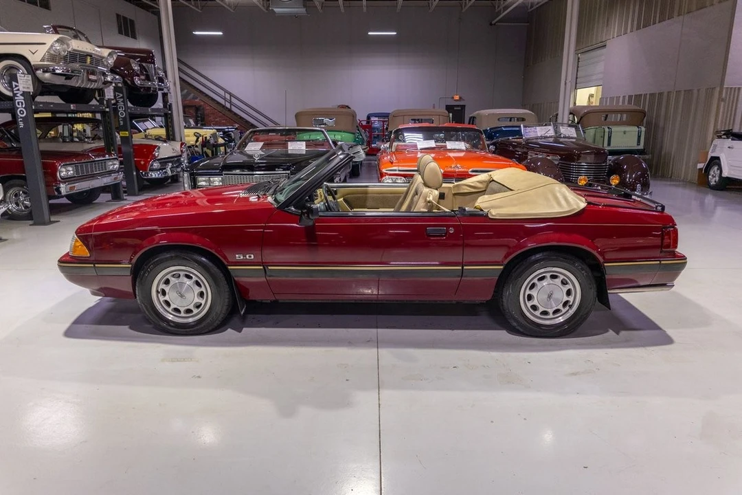 1989 Ford Mustang 3rd Gen - Image 23 of 31
