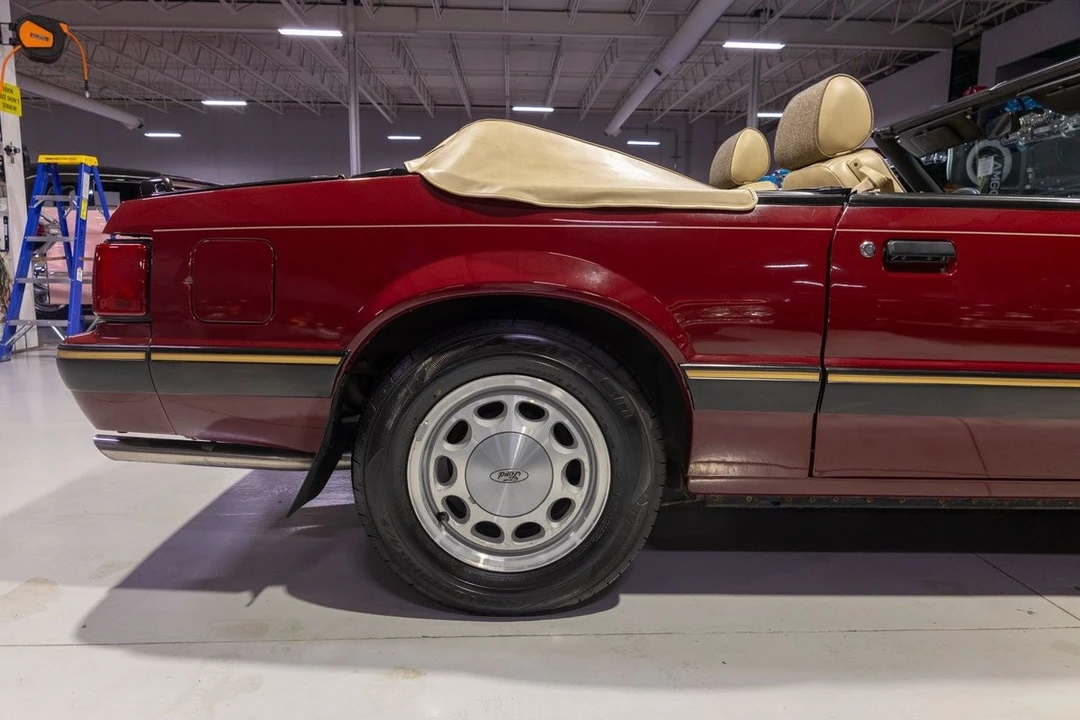 1989 Ford Mustang 3rd Gen - Image 28 of 31