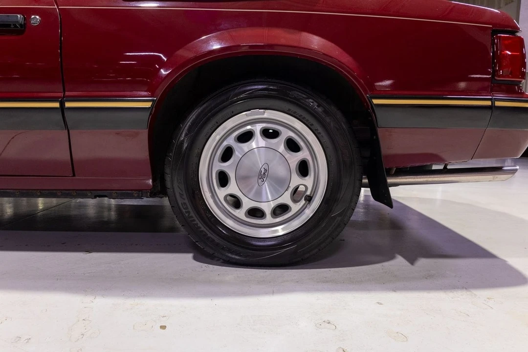 1989 Ford Mustang 3rd Gen - Image 27 of 31