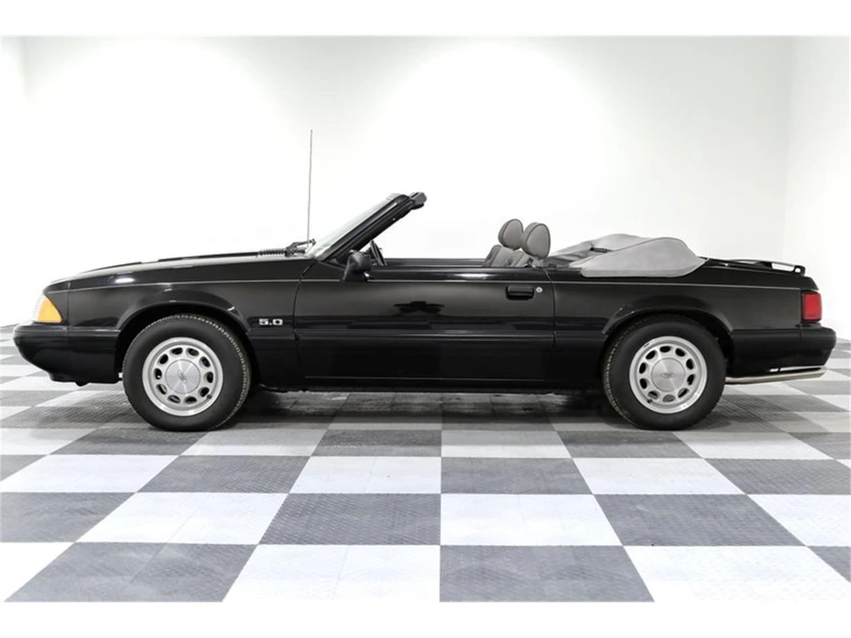 1989 Ford Mustang 3rd Gen - Image 6 of 27