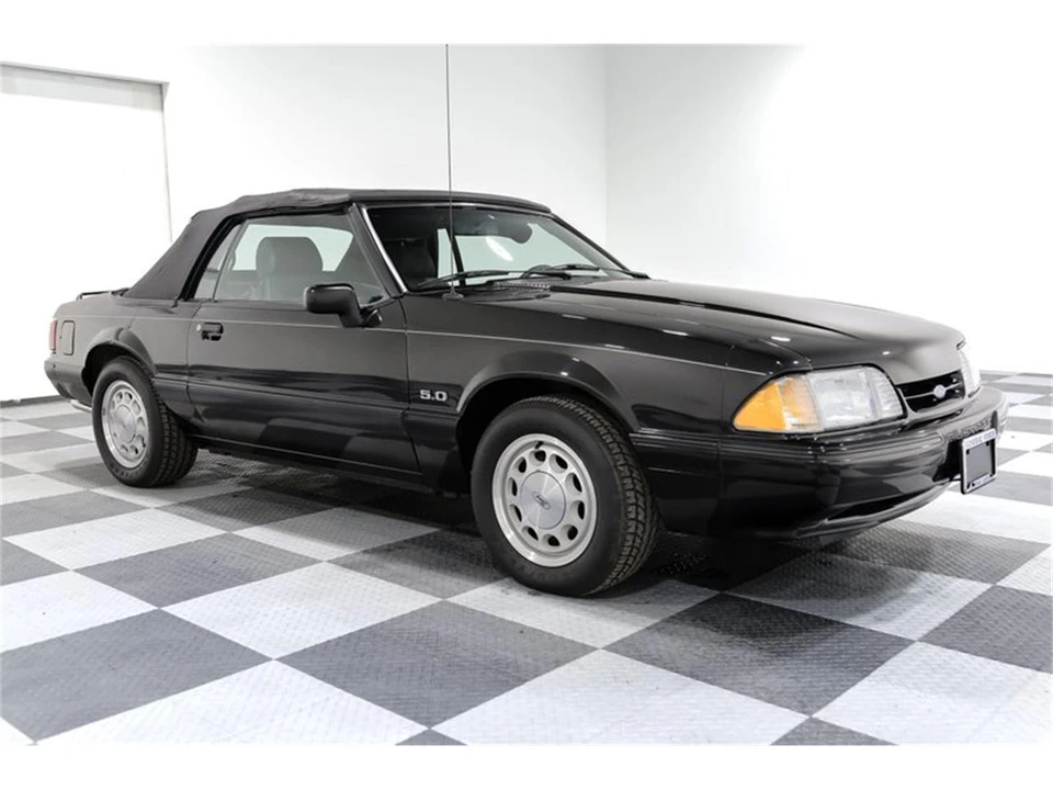 1989 Ford Mustang 3rd Gen - Image 2 of 27
