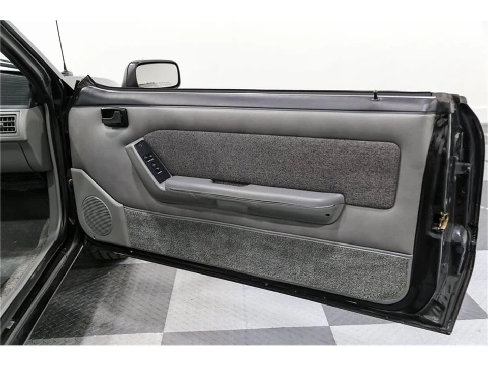 1989 Ford Mustang 3rd Gen - Image 19 of 27
