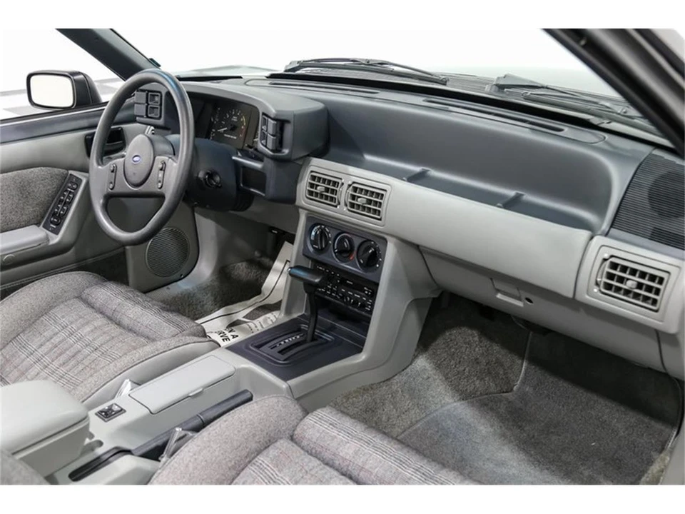 1989 Ford Mustang 3rd Gen - Image 20 of 27