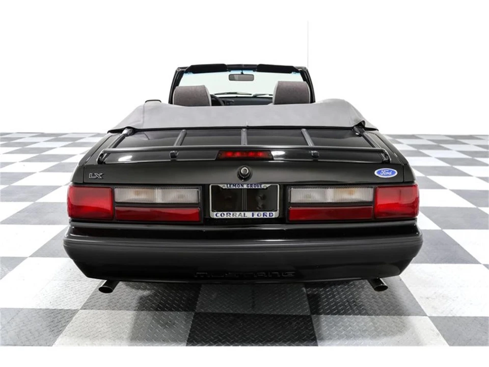 1989 Ford Mustang 3rd Gen - Image 9 of 27