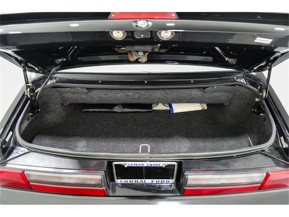 1989 Ford Mustang 3rd Gen - Image 22 of 27