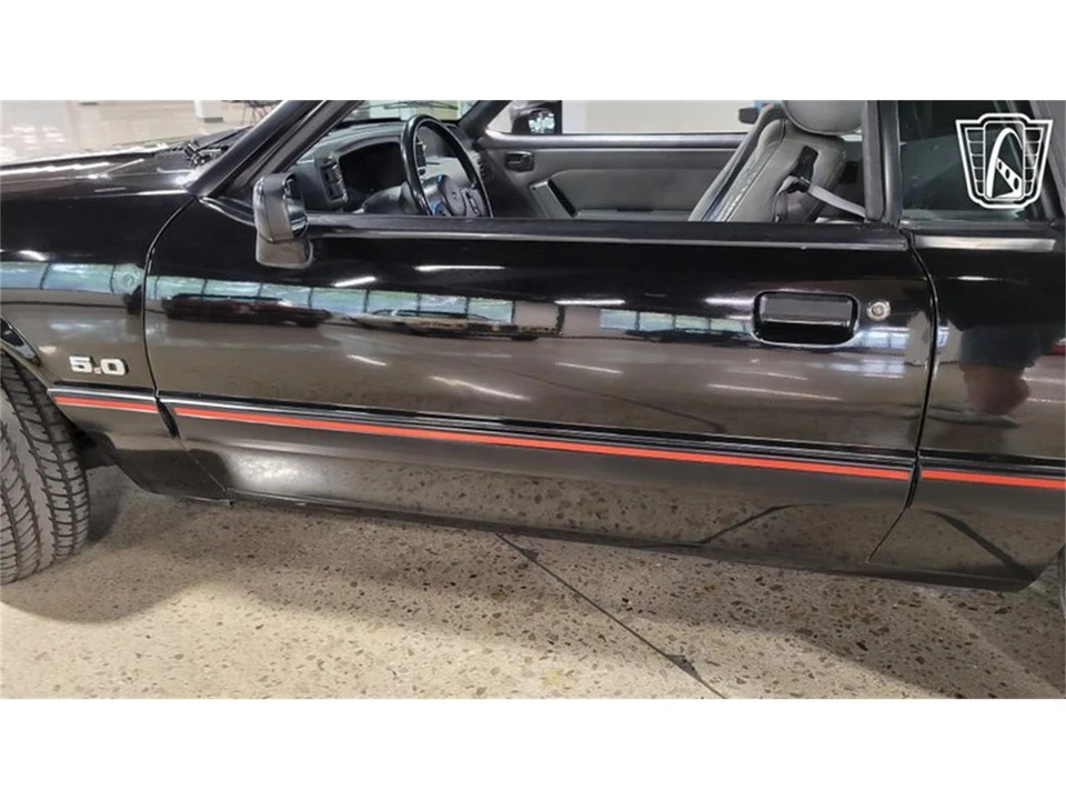 1989 Ford Mustang 3rd Gen - Image 26 of 31