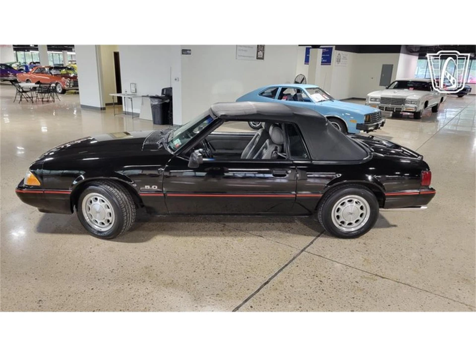1989 Ford Mustang 3rd Gen - Image 24 of 31