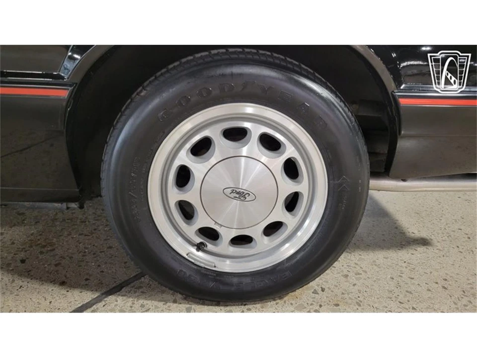 1989 Ford Mustang 3rd Gen - Image 5 of 31