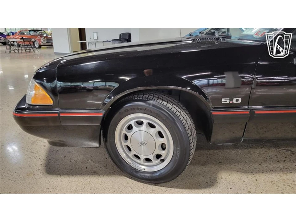 1989 Ford Mustang 3rd Gen - Image 25 of 31