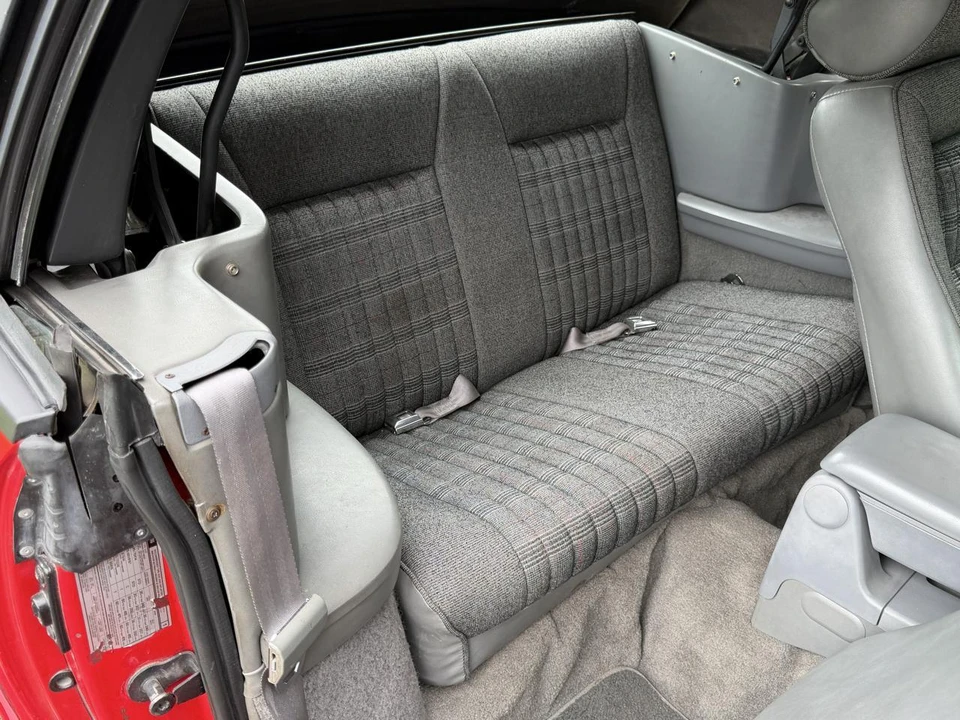 1989 Ford Mustang 3rd Gen - Image 26 of 31