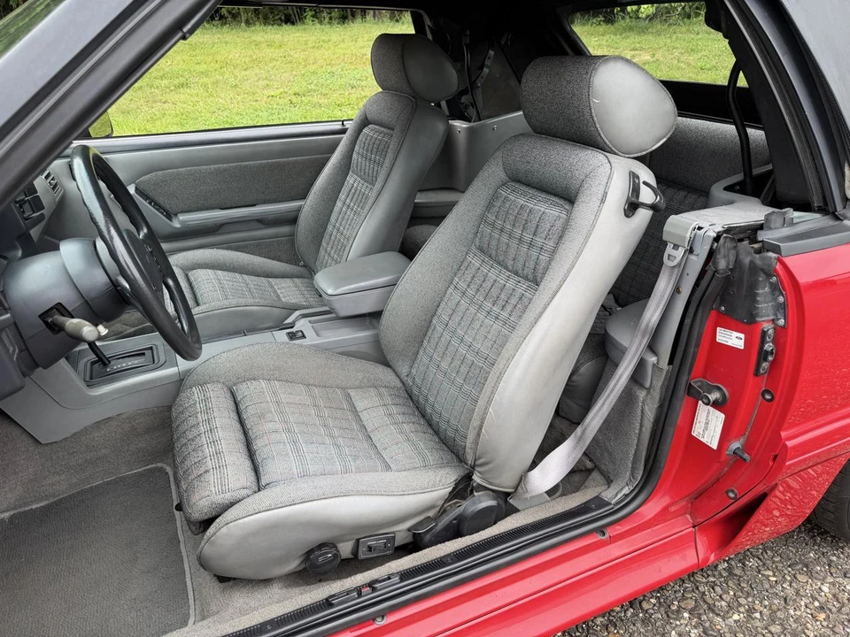 1989 Ford Mustang 3rd Gen - Image 16 of 31