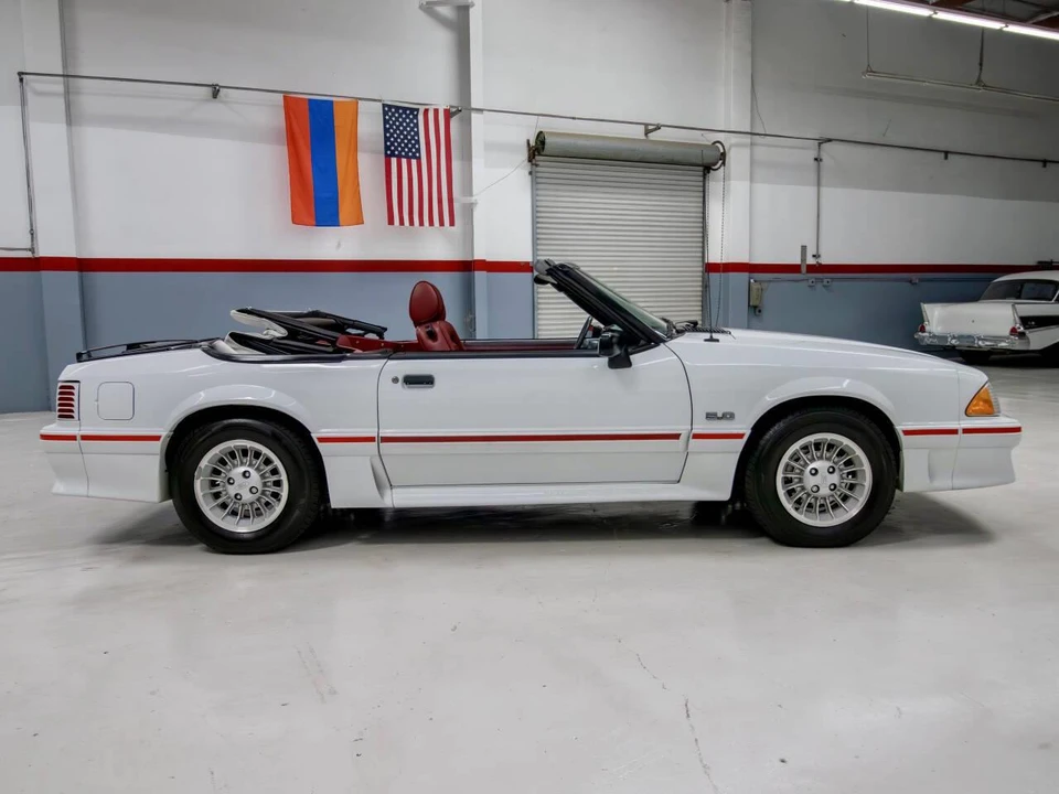1989 Ford Mustang 3rd Gen - Image 5 of 31