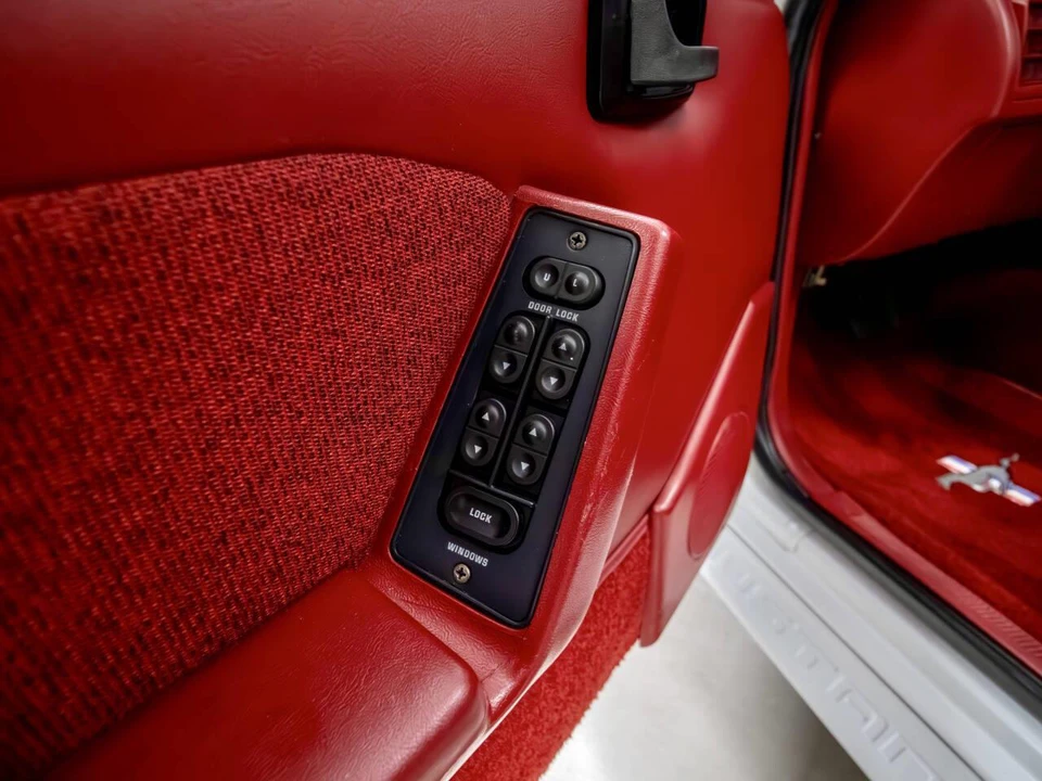 1989 Ford Mustang 3rd Gen - Image 27 of 31