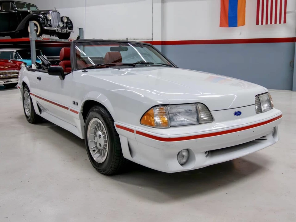 1989 Ford Mustang 3rd Gen - Image 4 of 31
