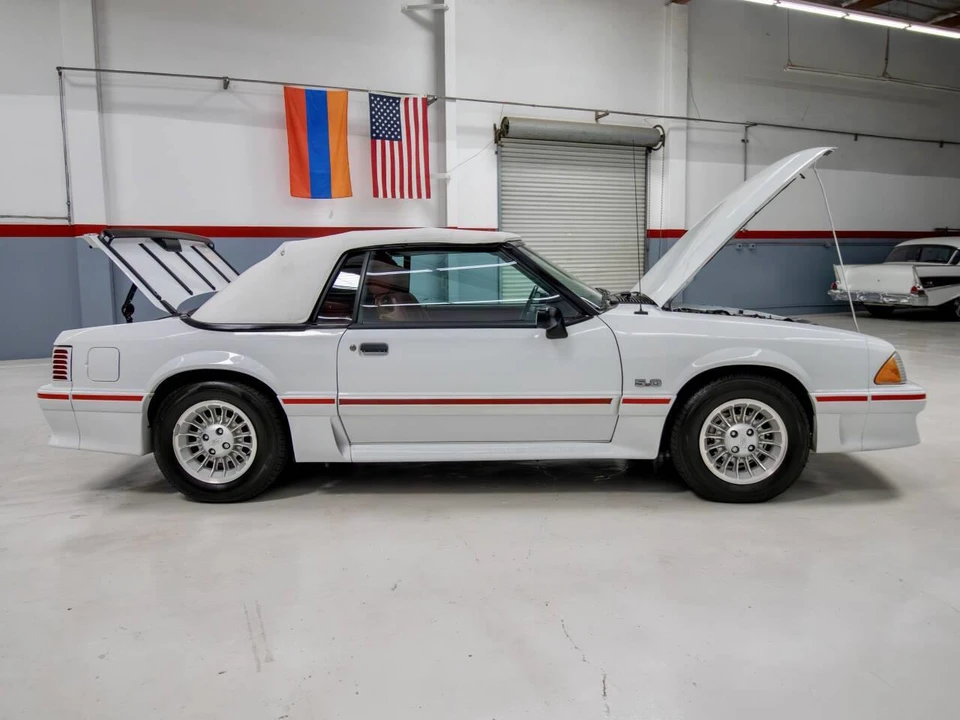1989 Ford Mustang 3rd Gen - Image 12 of 31