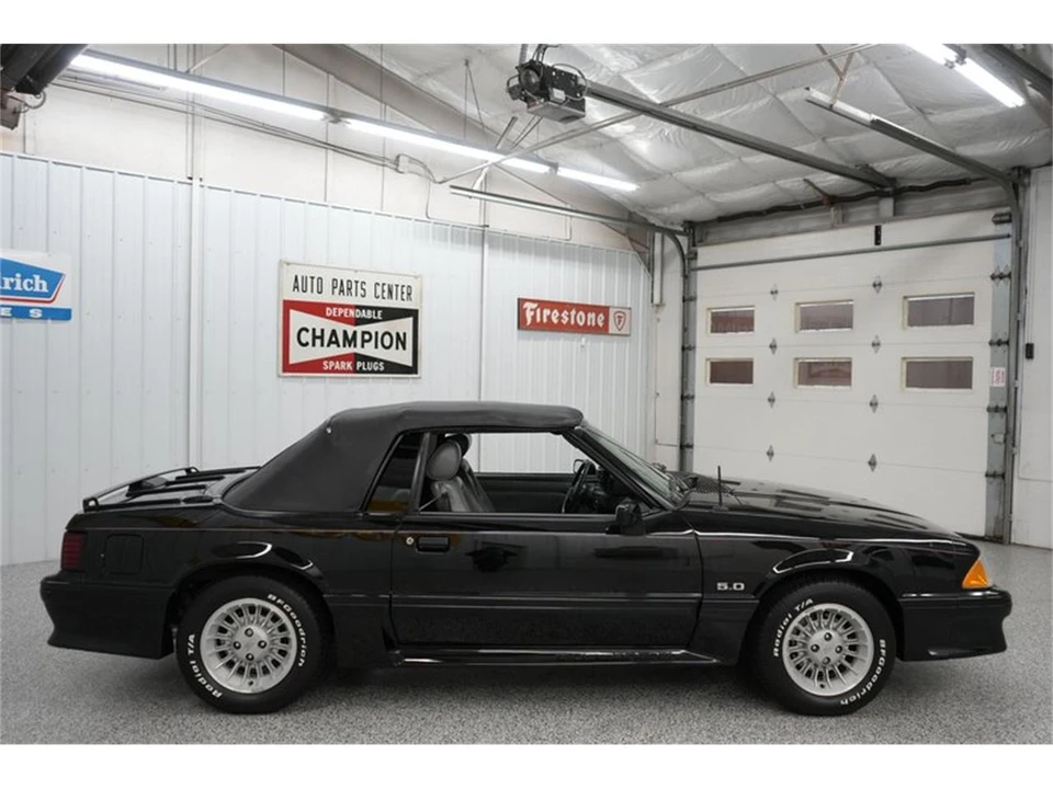 1989 Ford Mustang 3rd Gen - Image 17 of 31