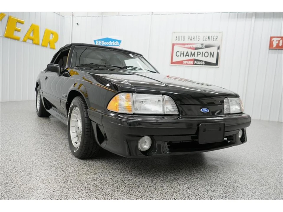 1989 Ford Mustang 3rd Gen - Image 22 of 31