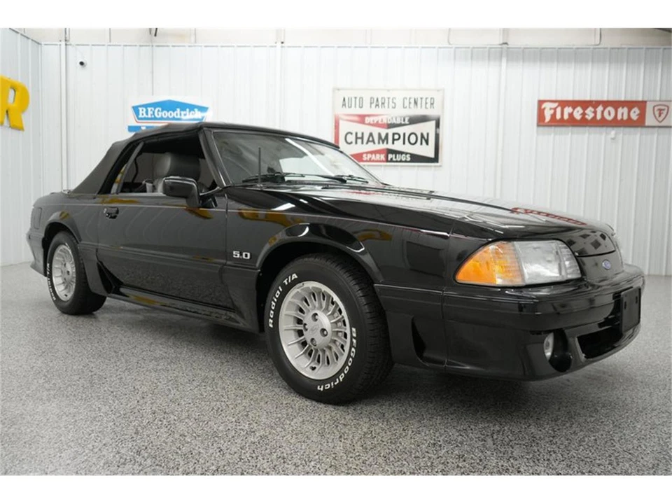1989 Ford Mustang 3rd Gen - Image 20 of 31