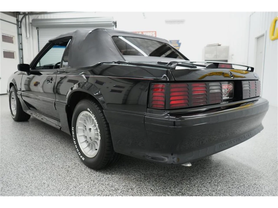 1989 Ford Mustang 3rd Gen - Image 8 of 31