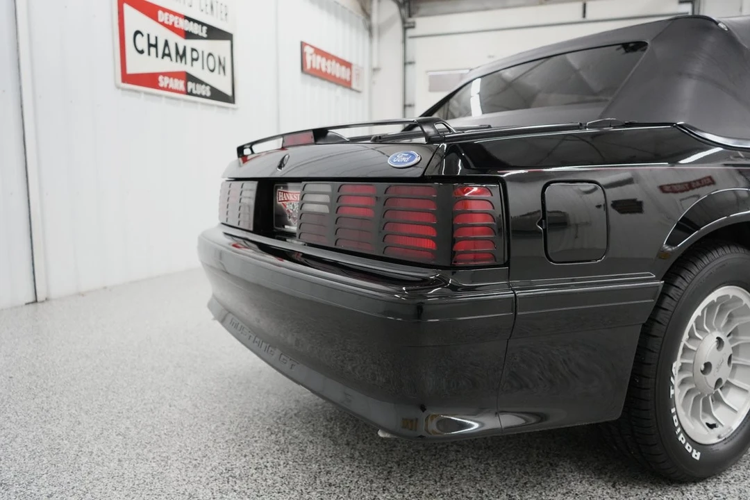 1989 Ford Mustang - Image 14 of 31