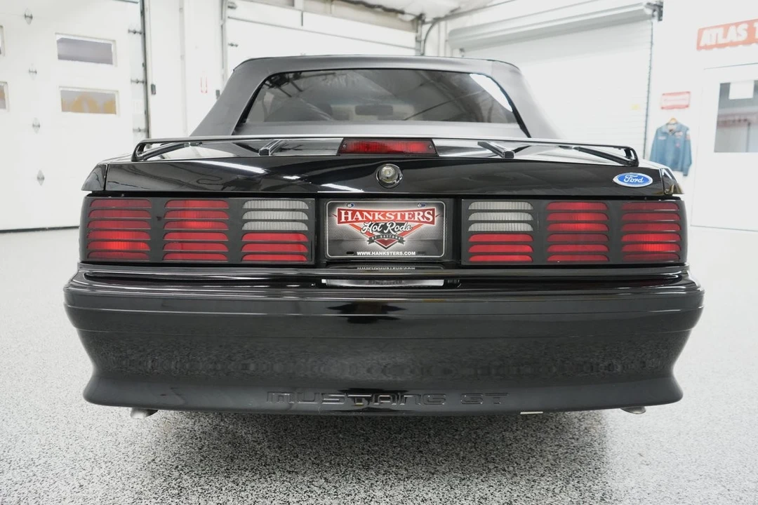 1989 Ford Mustang - Image 13 of 31