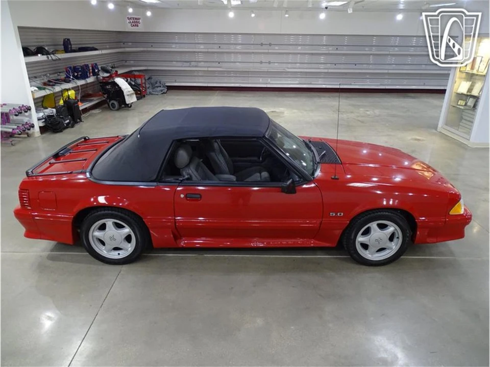 1989 Ford Mustang 3rd Gen - Image 17 of 31