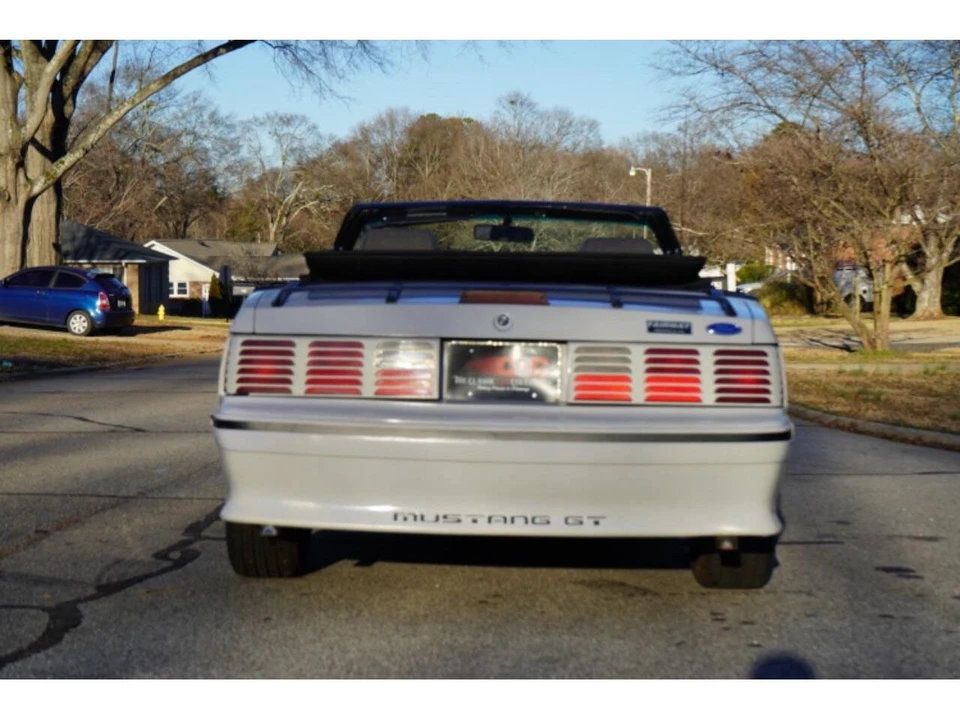 1989 Ford Mustang 3rd Gen - Image 16 of 31