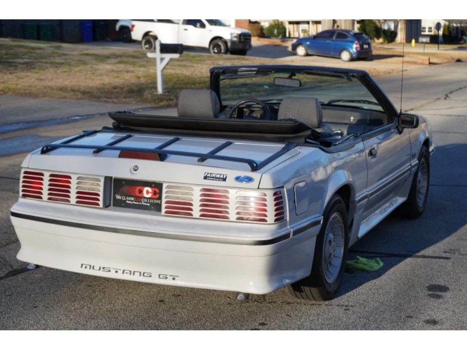 1989 Ford Mustang 3rd Gen - Image 17 of 31