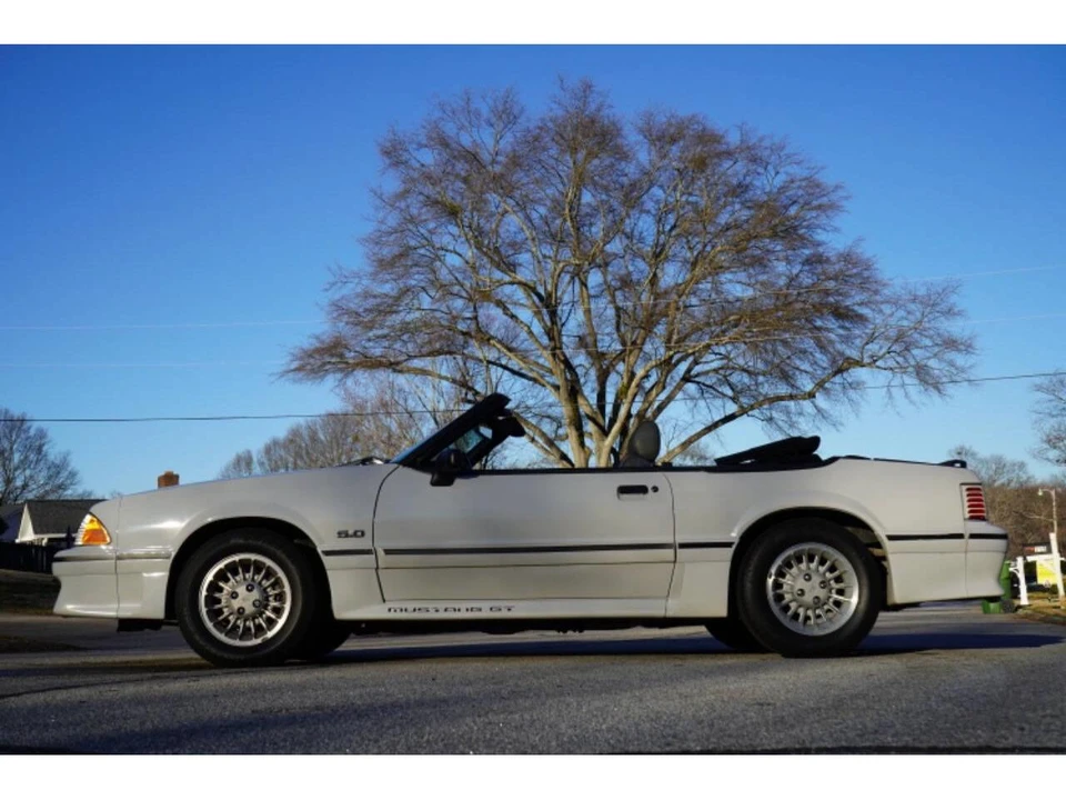 1989 Ford Mustang 3rd Gen - Image 13 of 31