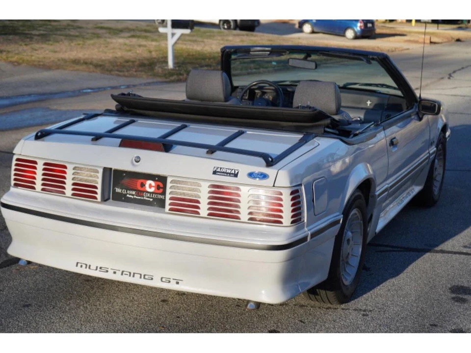 1989 Ford Mustang 3rd Gen - Image 19 of 31