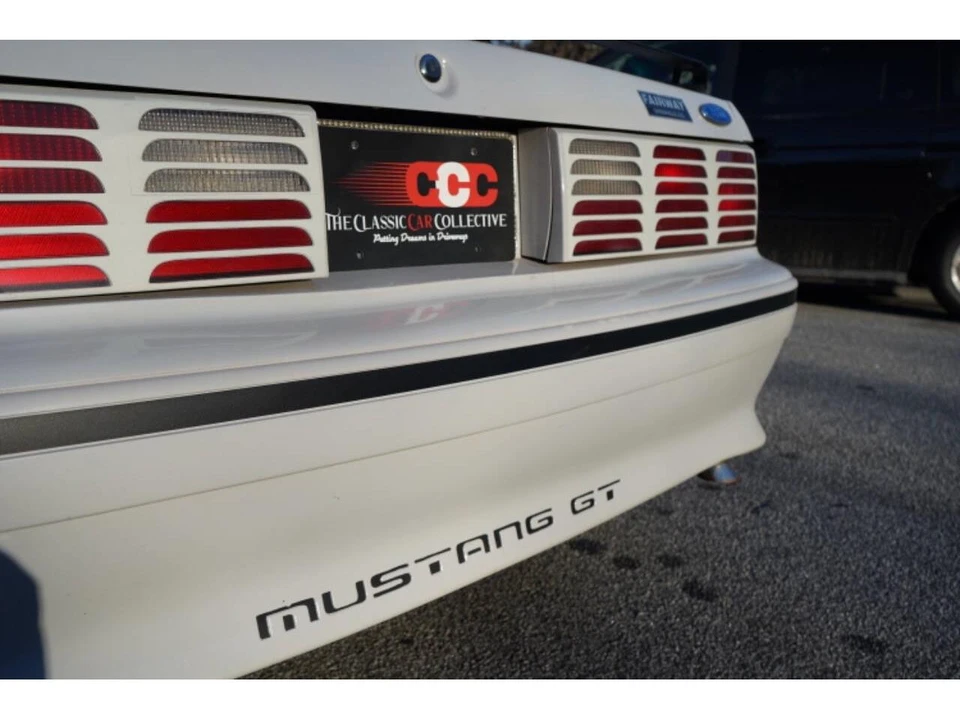 1989 Ford Mustang 3rd Gen - Image 25 of 31