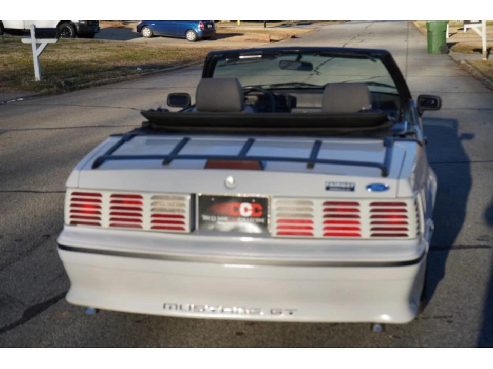 1989 Ford Mustang 3rd Gen - Image 20 of 31