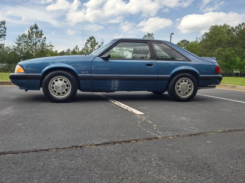 1989 Ford Mustang 3rd Gen - Image 11 of 31