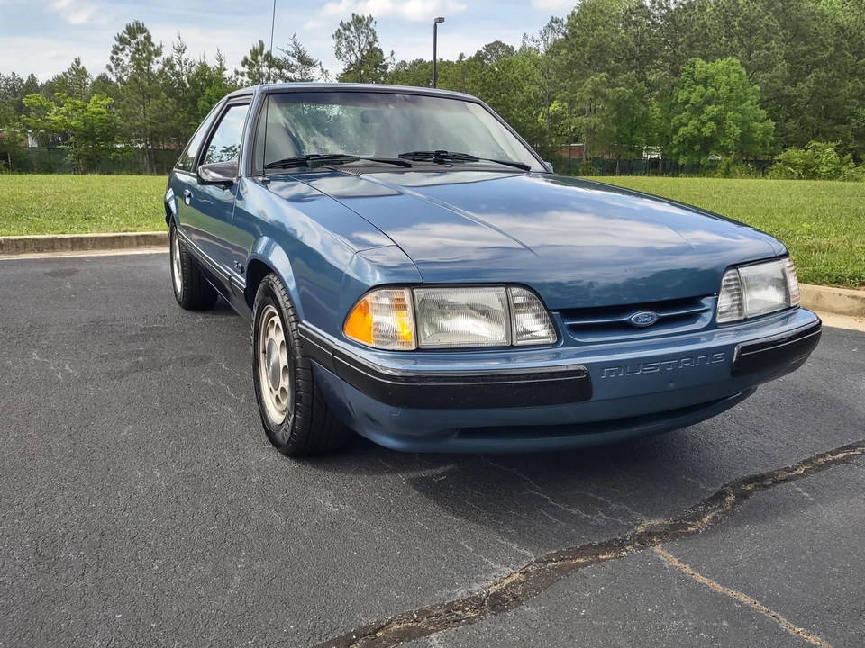 1989 Ford Mustang 3rd Gen - Image 27 of 31