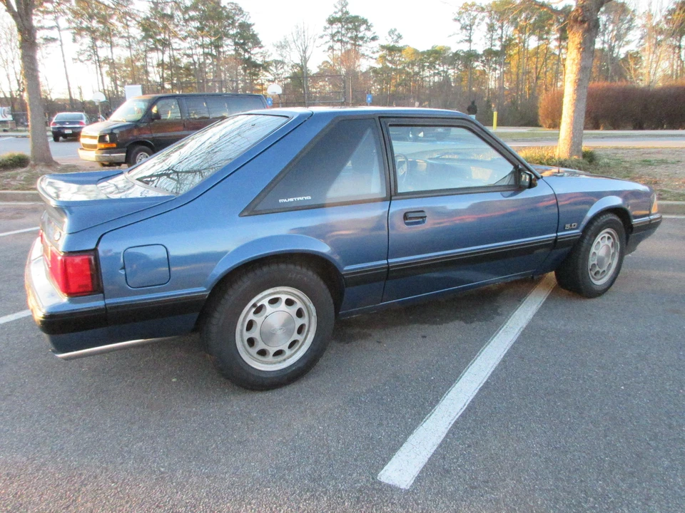 1989 Ford Mustang 3rd Gen - Image 22 of 31