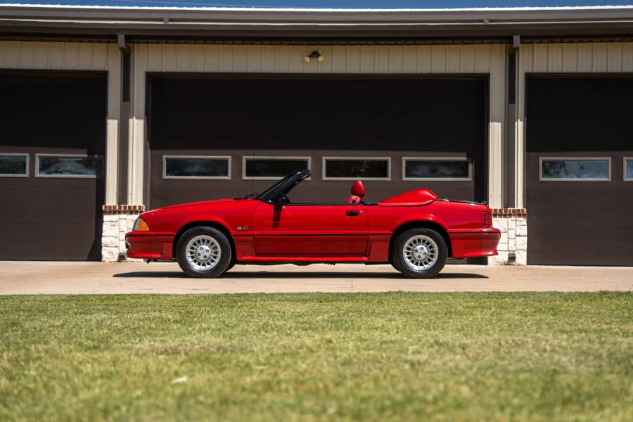 1989 Ford Mustang 3rd Gen - Image 24 of 31