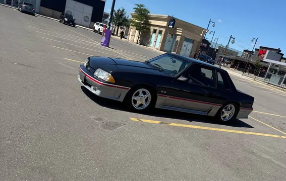 1989 Ford Mustang LX Coupe